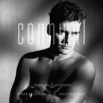 Jeroen van de Boom (Date unknown)

[keywords]Singer, Black & white image, Portret, naked[/keywords]